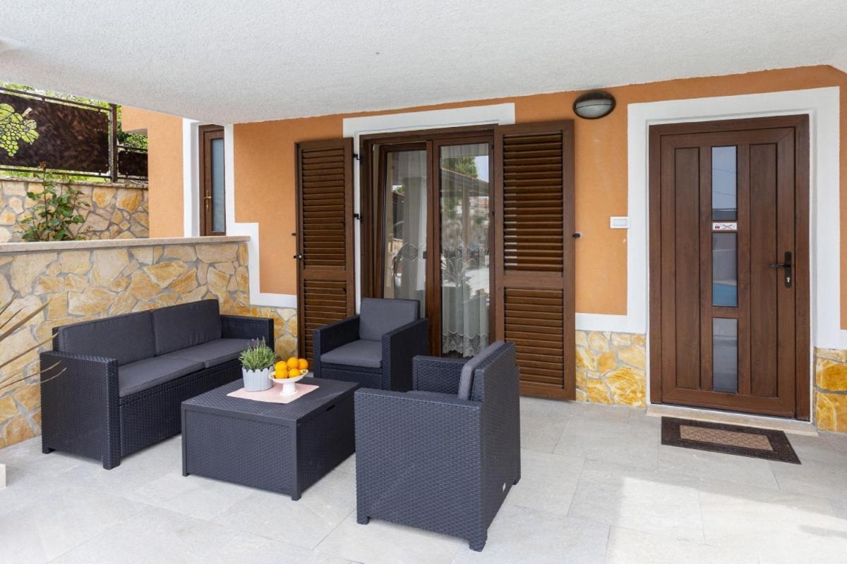Villa Vita In Porec - Haus Fuer 6-8 Personen Kastelir Ngoại thất bức ảnh